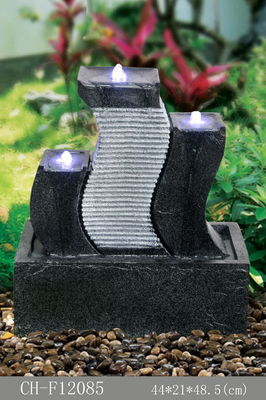 China Pequeñas fuentes de agua decorativas encendidas proveedor