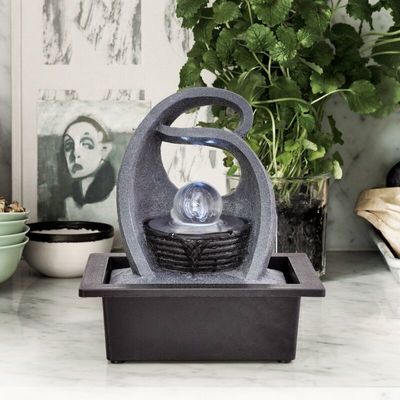 Interior contemporáneo con la fuente de agua de la sala de estar de la decoración de interiores del hogar de Polyresin de la bola de cristal con el LED proveedor