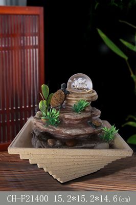 Decoración del agua de la bola de cristal de la tortuga interior proveedor