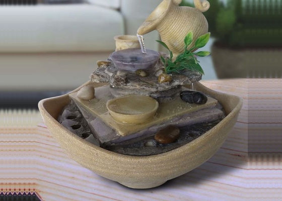 Las tazas inclinadas llevaron la fuente de agua interior ligera proveedor